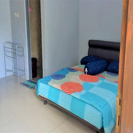 Nabila Syar'I Guest House Padalarang Exterior foto